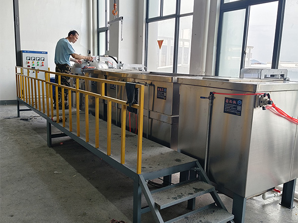 有機(jī)浸滲設(shè)備